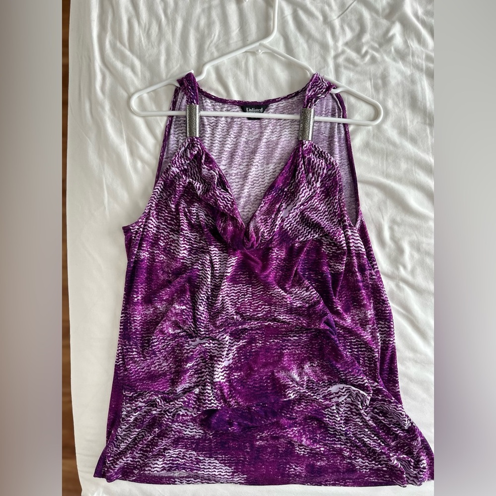 173 'Unlisted' Sleeveless Blouse XL